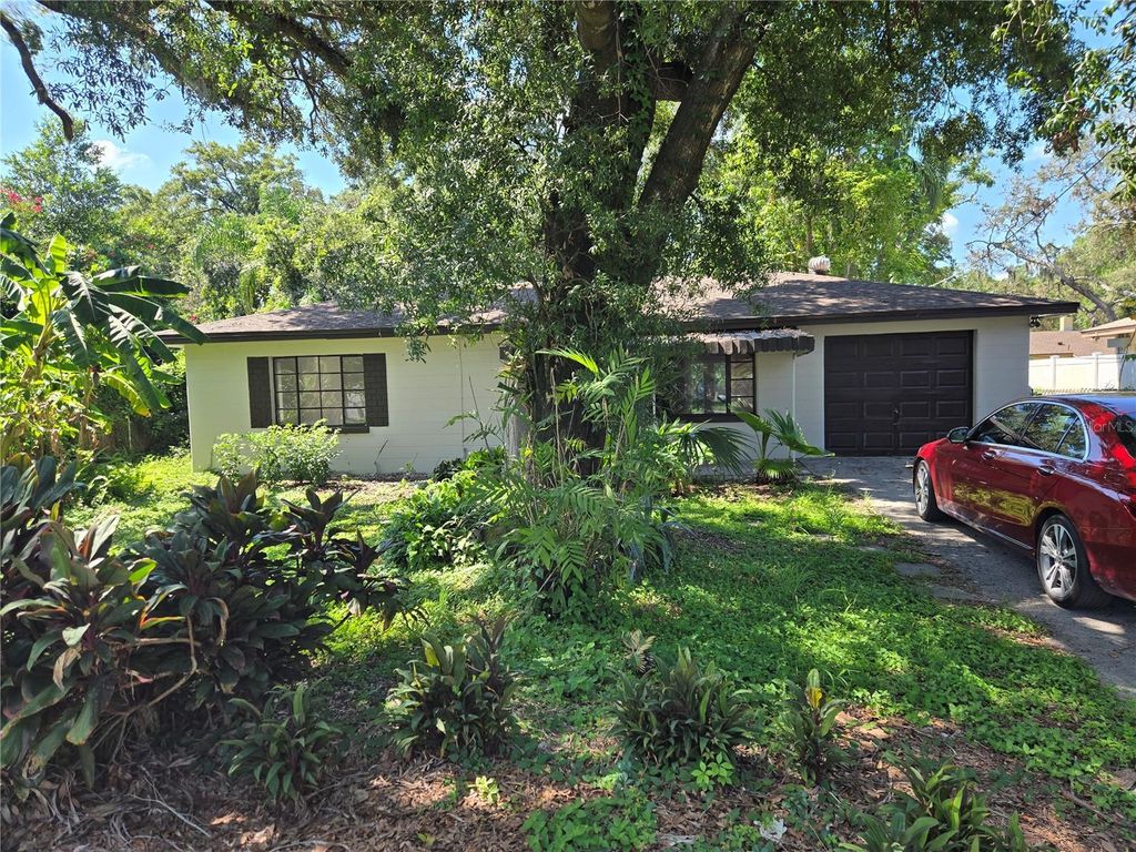 Photo of 804 W Linebaugh Avenue, Tampa, FL 33612 (MLS # TB8406788)