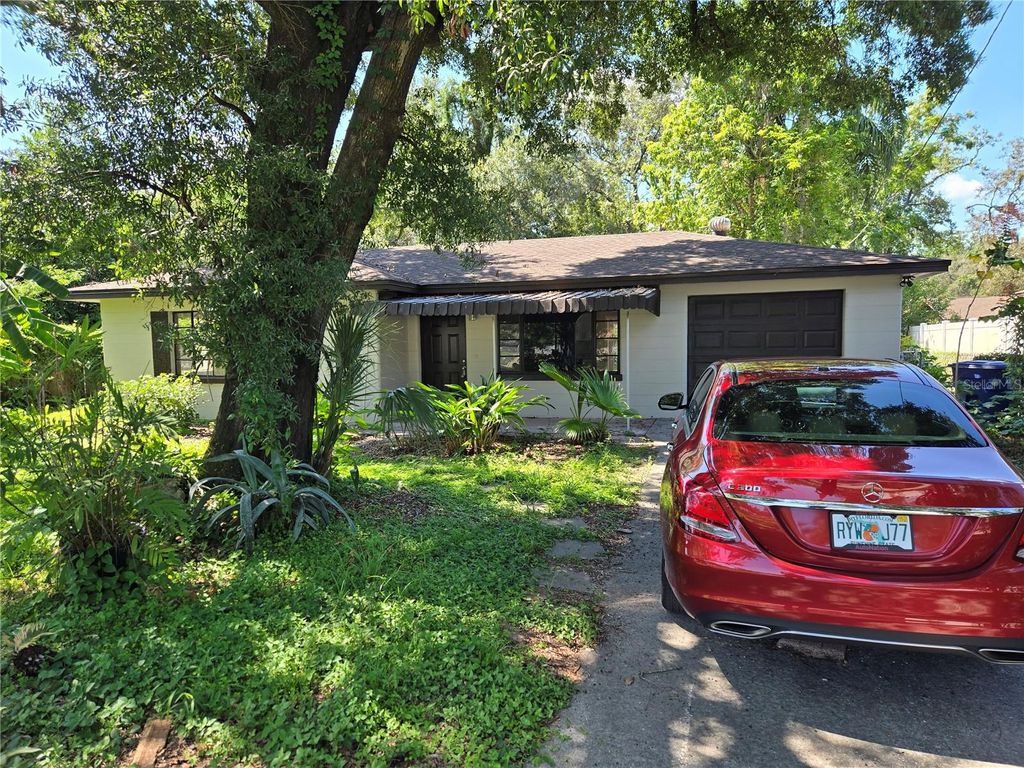 Photo of 804 W Linebaugh Avenue, Tampa, FL 33612 (MLS # TB8406788)