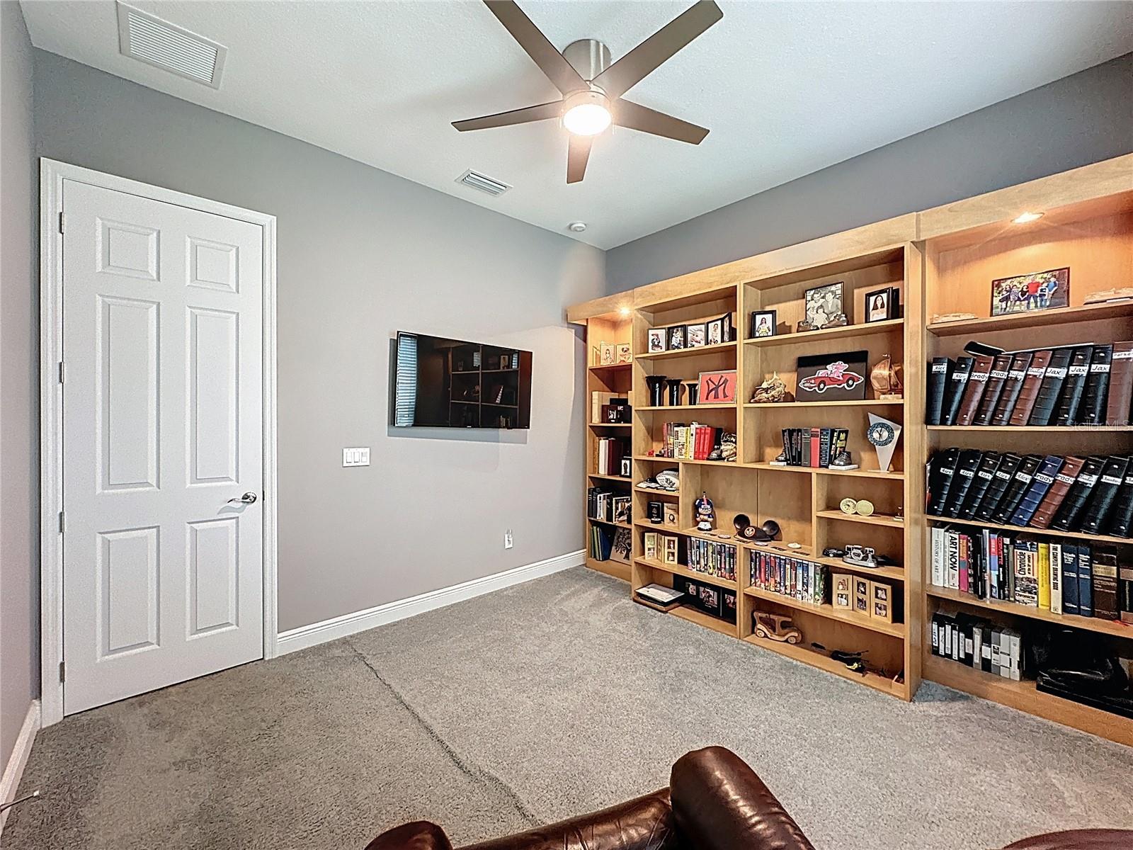 CASCADES OF GROVELAND (TRILOGY) - Residential