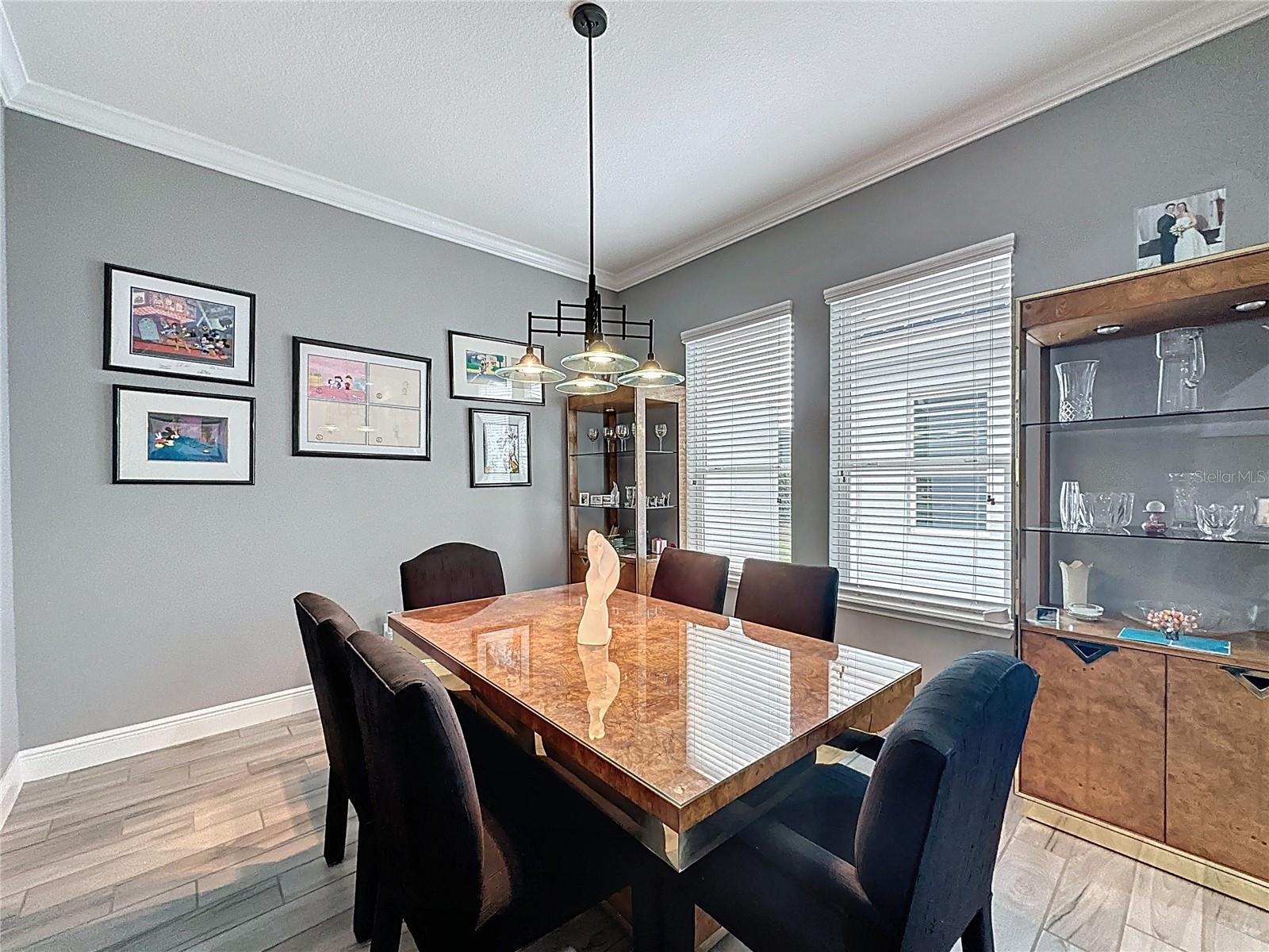 CASCADES OF GROVELAND (TRILOGY) - Residential