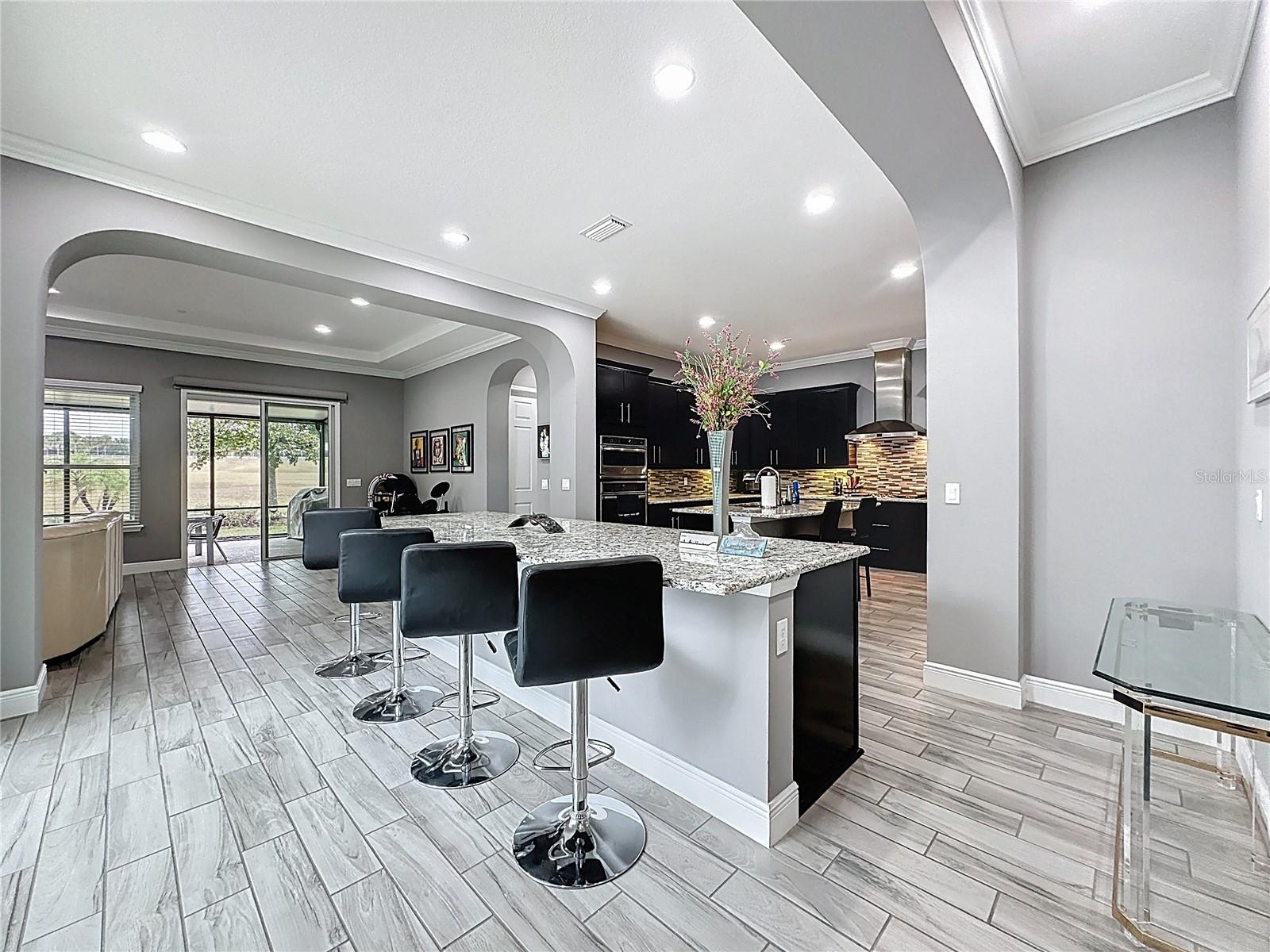 CASCADES OF GROVELAND (TRILOGY) - Residential