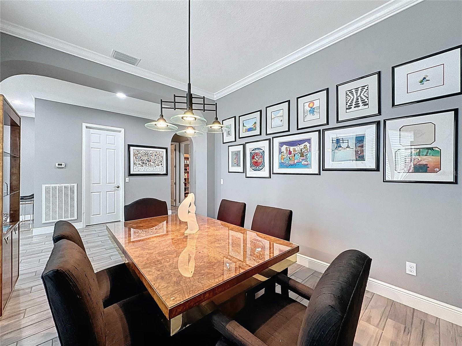 CASCADES OF GROVELAND (TRILOGY) - Residential