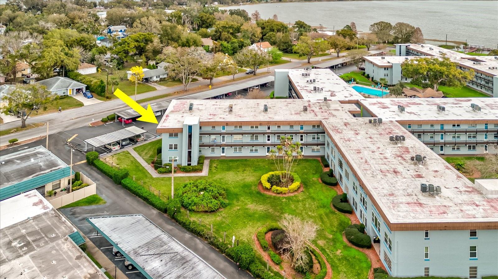 333 LAKE HOWARD DR NW 314D