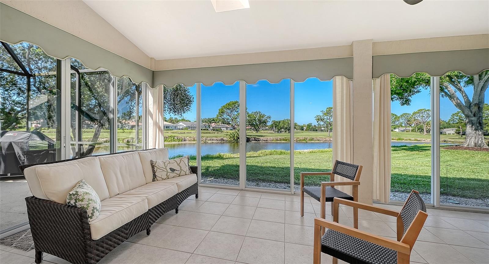 2869 SANDRINGHAM PLACE