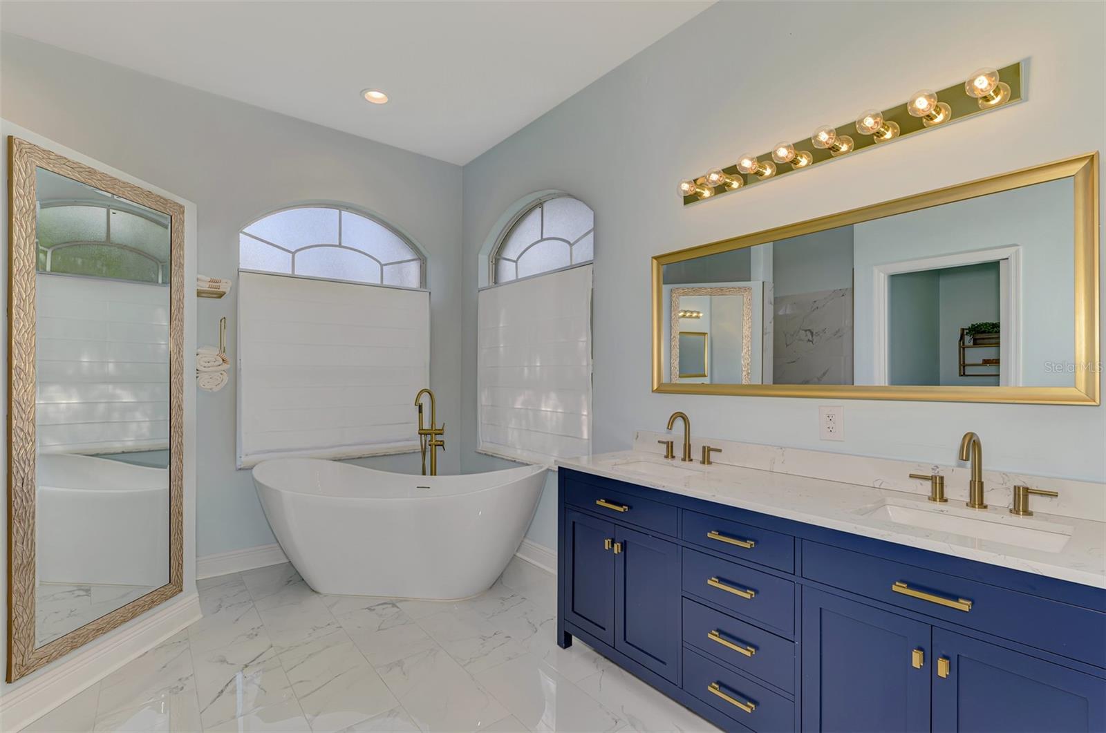 CREEKWOOD PH ONE SUBPHASE I UNIT A2 - Residential