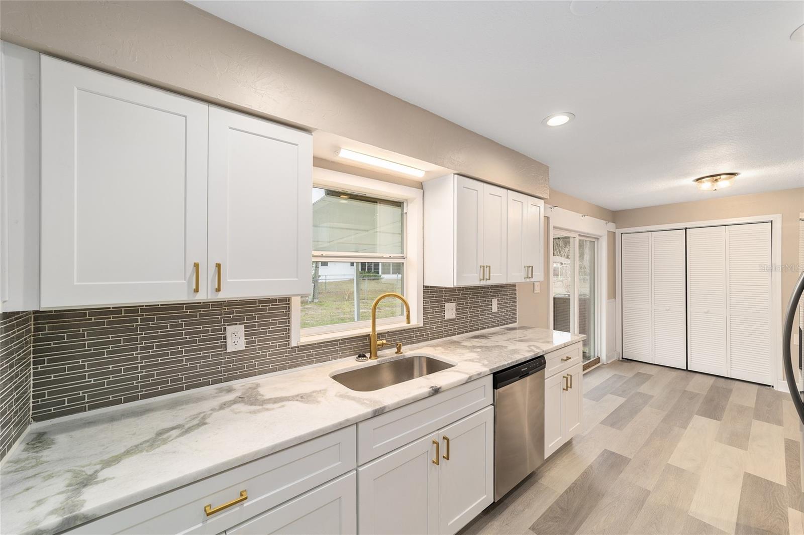 HI CLIFF HEIGHTS - Residential