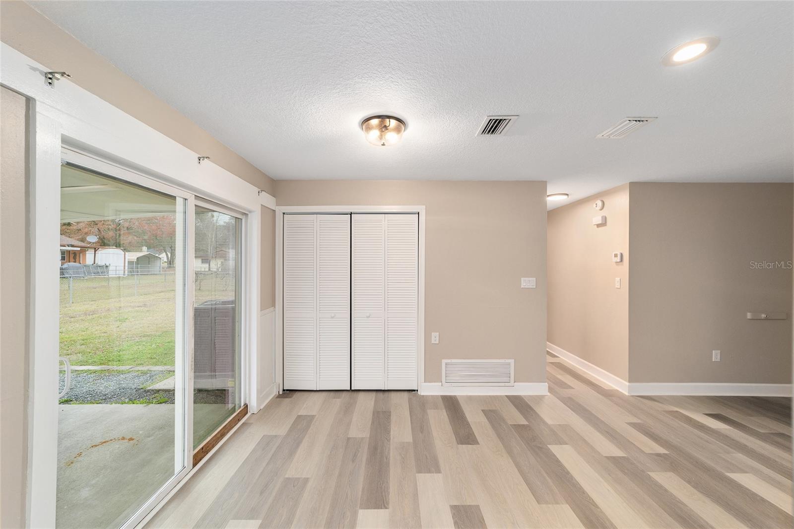 HI CLIFF HEIGHTS - Residential