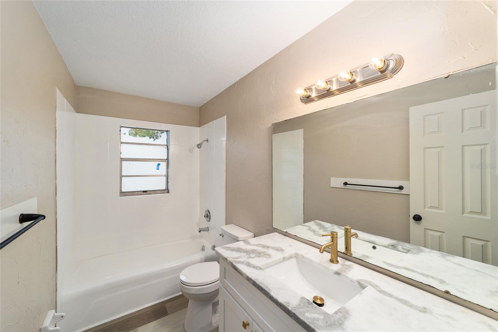 HI CLIFF HEIGHTS - Residential