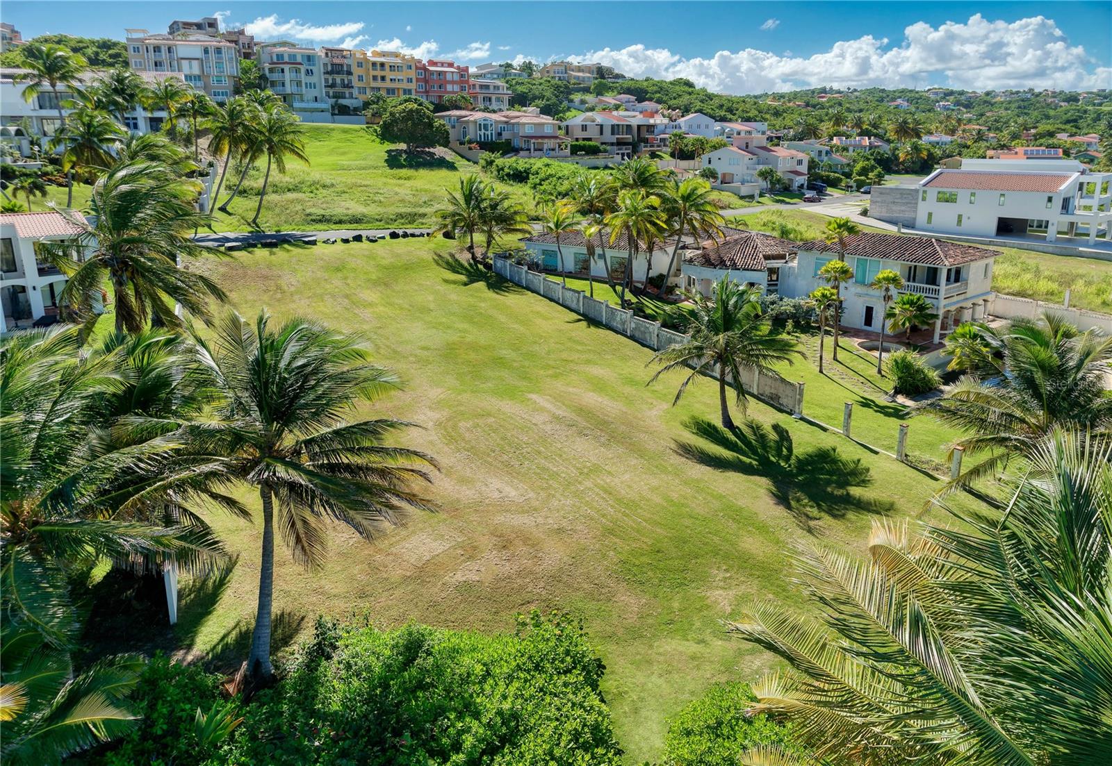 PALMAS DEL MAR - Land