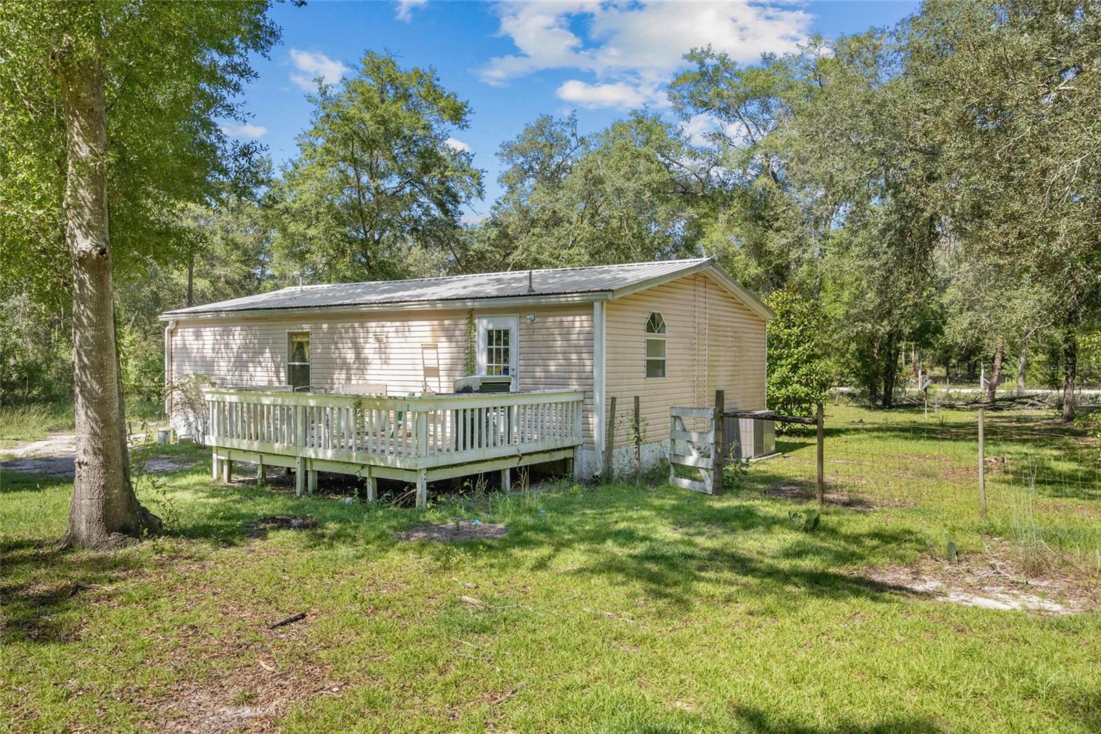 HUNTERS CHASE FARMS - Residential