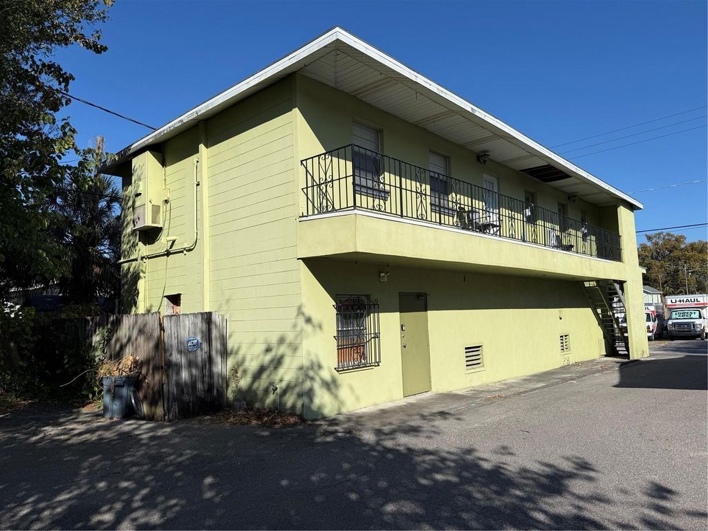 Photo of 5610 N Nebraska Avenue, Tampa, FL 33604 (MLS # TB8474724)