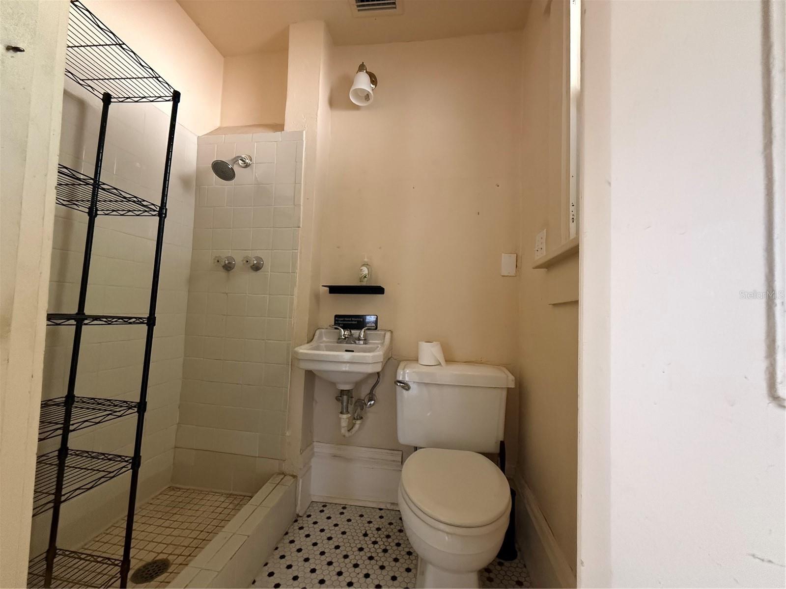 EAST SUWANEE HEIGHTS - Commercial Sale