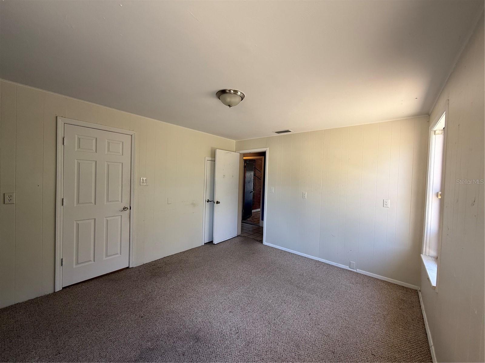 EAST SUWANEE HEIGHTS - Commercial Sale