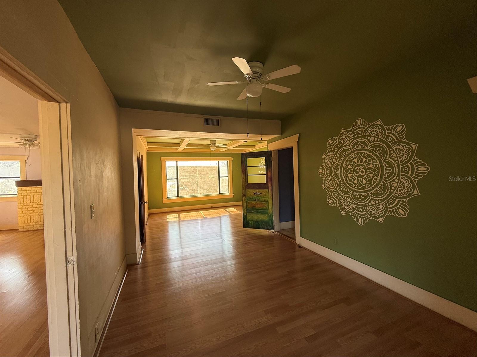 EAST SUWANEE HEIGHTS - Commercial Sale