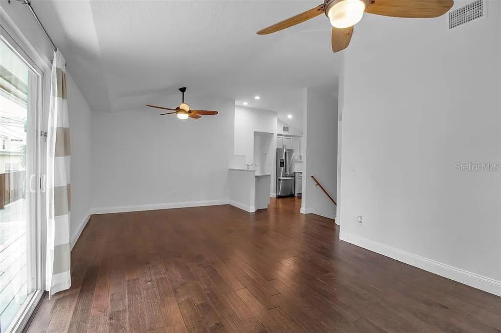 SEASIDE ASSEMBLY - Residential