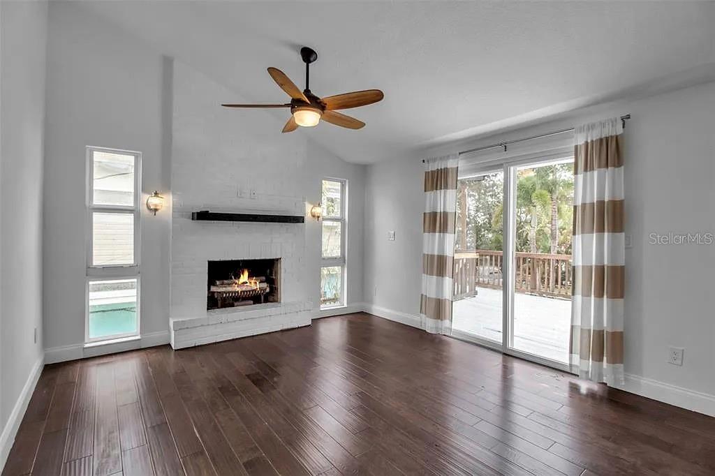 SEASIDE ASSEMBLY - Residential