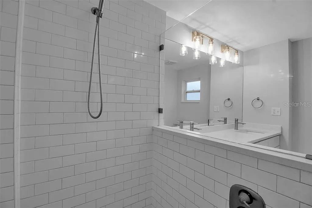 SEASIDE ASSEMBLY - Residential