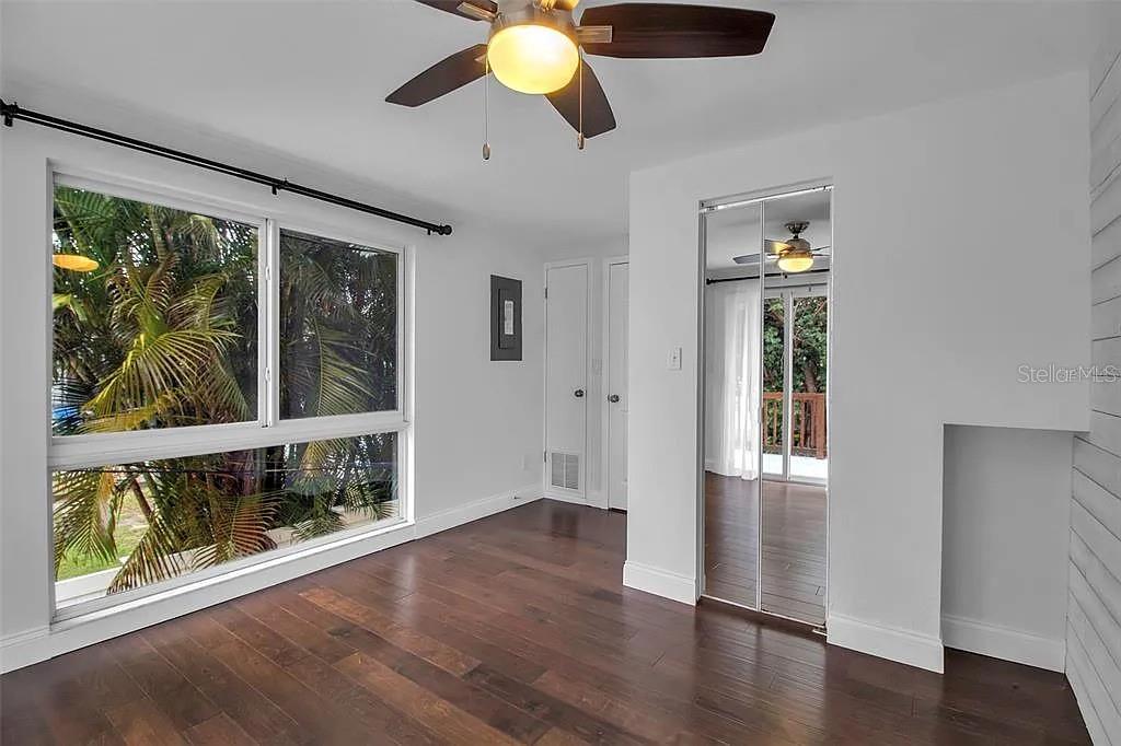 SEASIDE ASSEMBLY - Residential