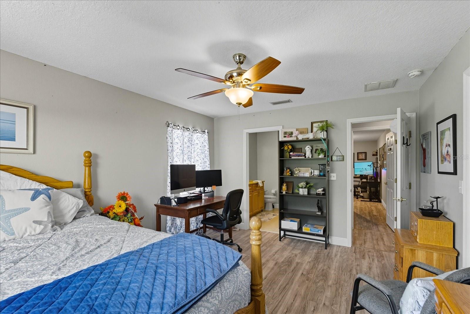 SOUTH BAY LAKES UNIT 1 - Residential