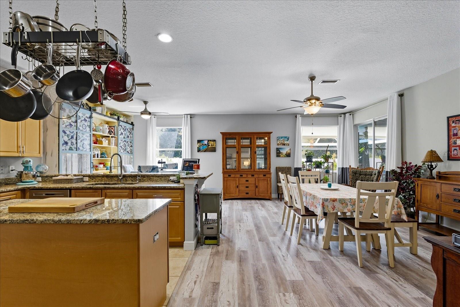 SOUTH BAY LAKES UNIT 1 - Residential