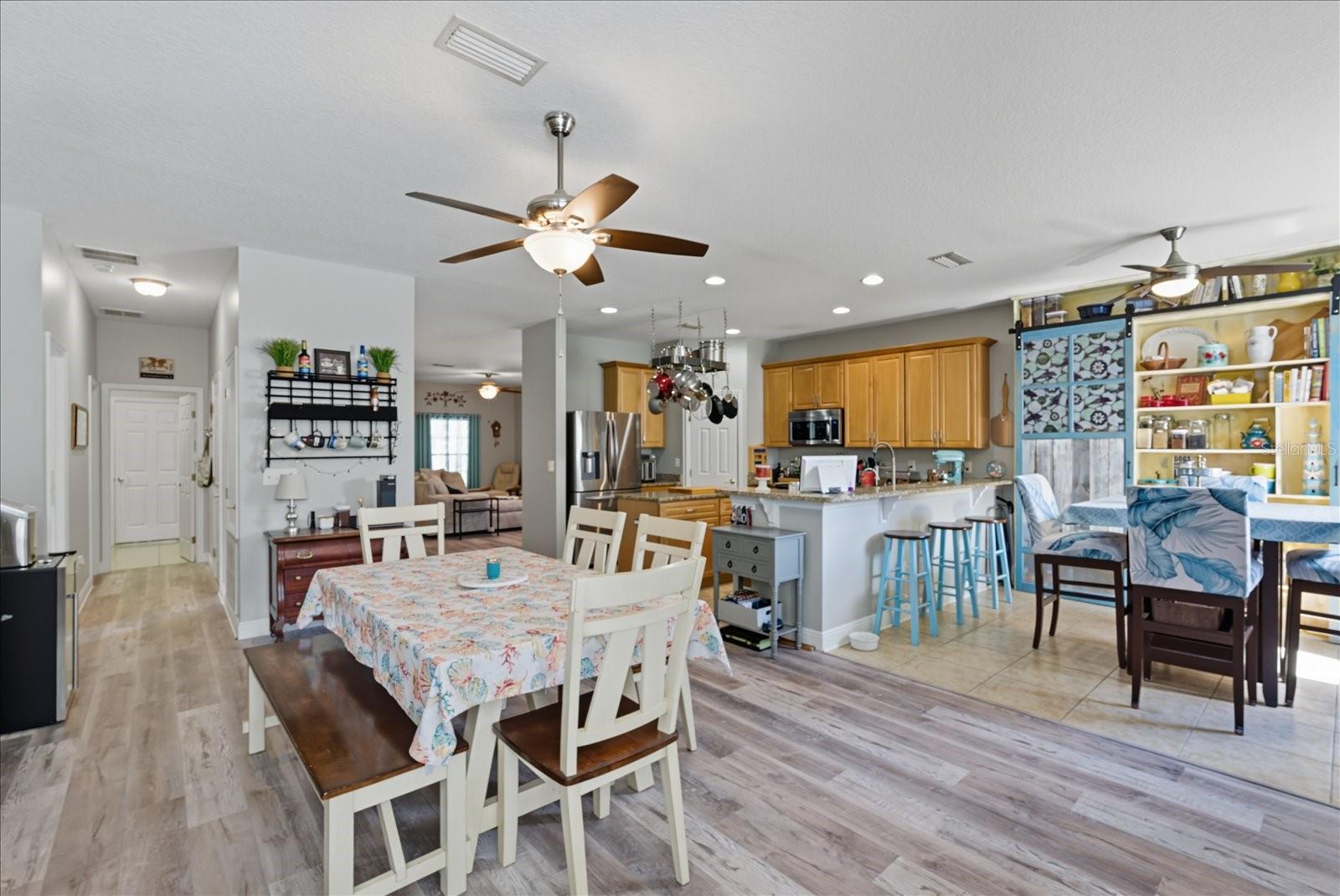 SOUTH BAY LAKES UNIT 1 - Residential