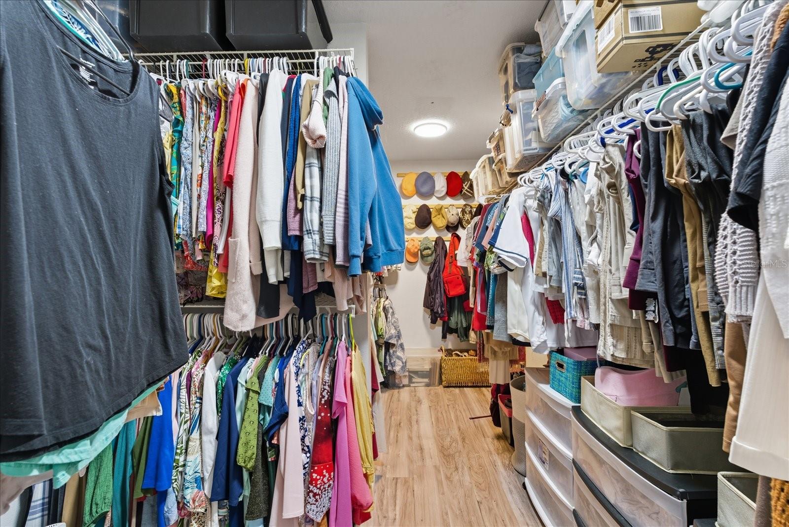 SOUTH BAY LAKES UNIT 1 - Residential