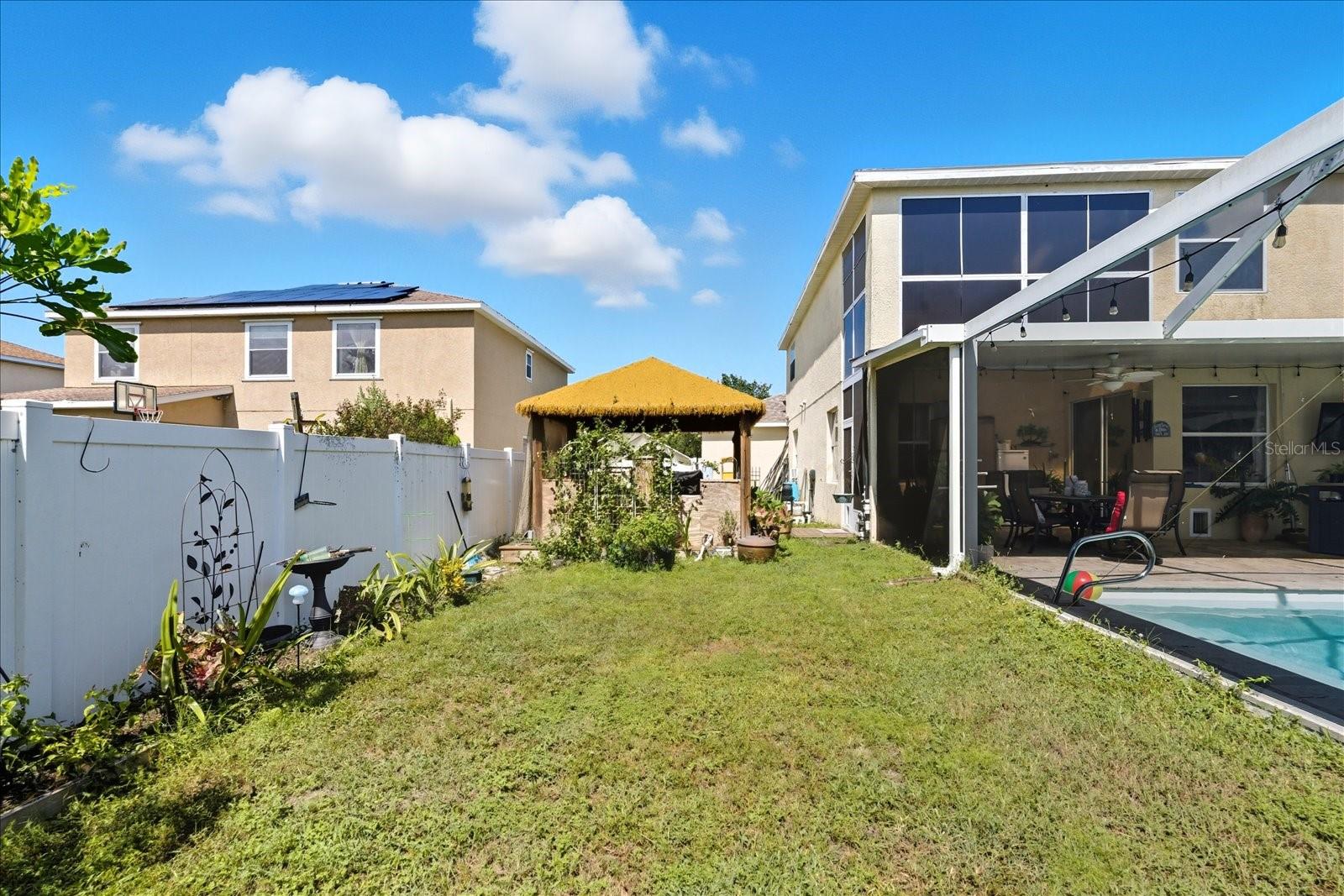 SOUTH BAY LAKES UNIT 1 - Residential