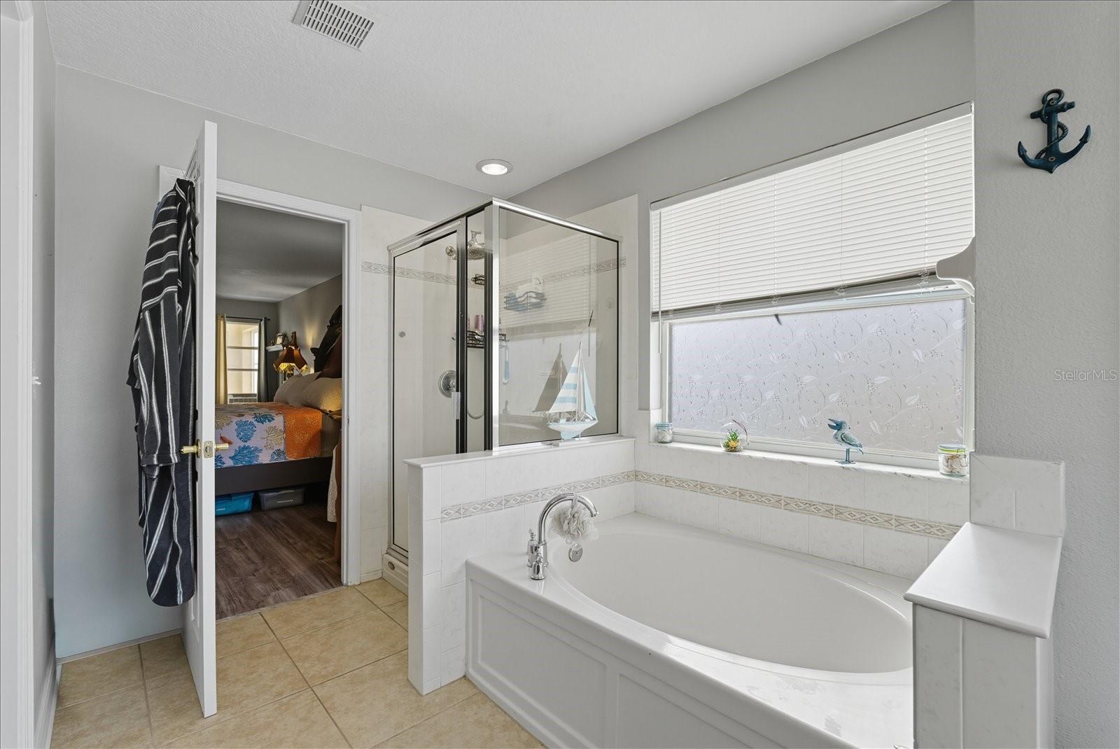 SOUTH BAY LAKES UNIT 1 - Residential