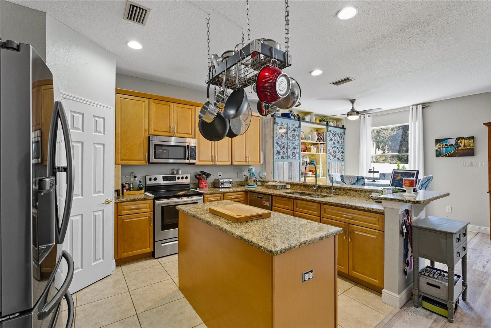 SOUTH BAY LAKES UNIT 1 - Residential