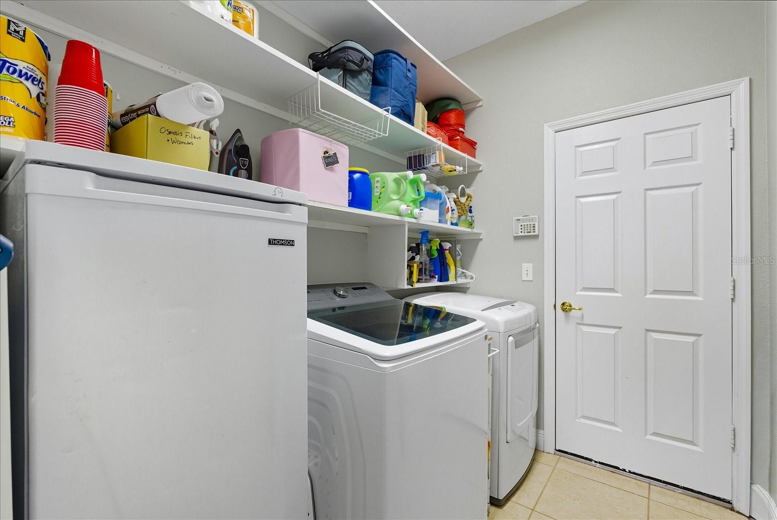 SOUTH BAY LAKES UNIT 1 - Residential