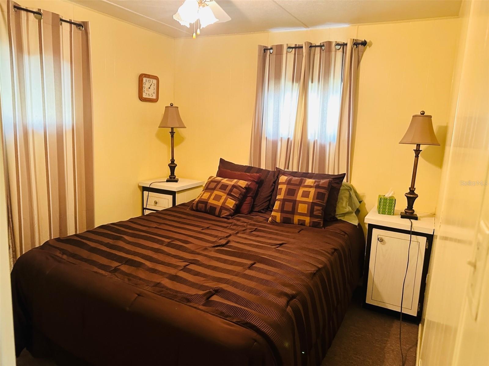 Photo 14 of 16 of 7547 HIGHPOINT BOULEVARD mobile home