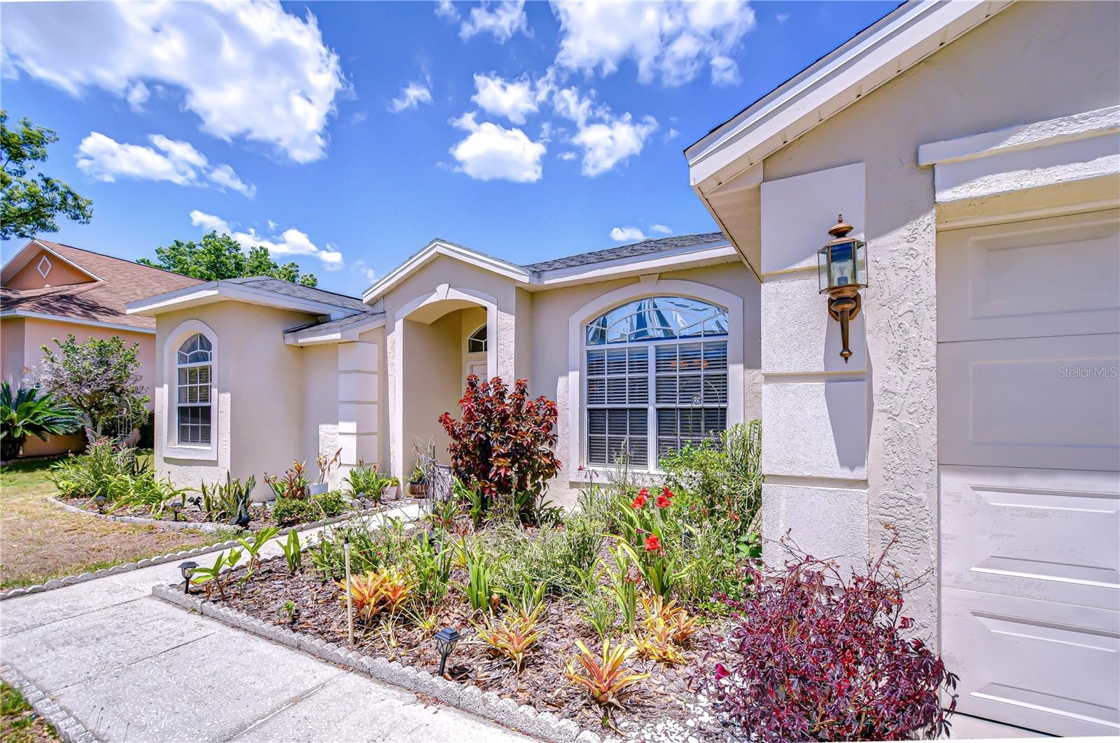 316 CRYSTAL GOBLET COURT