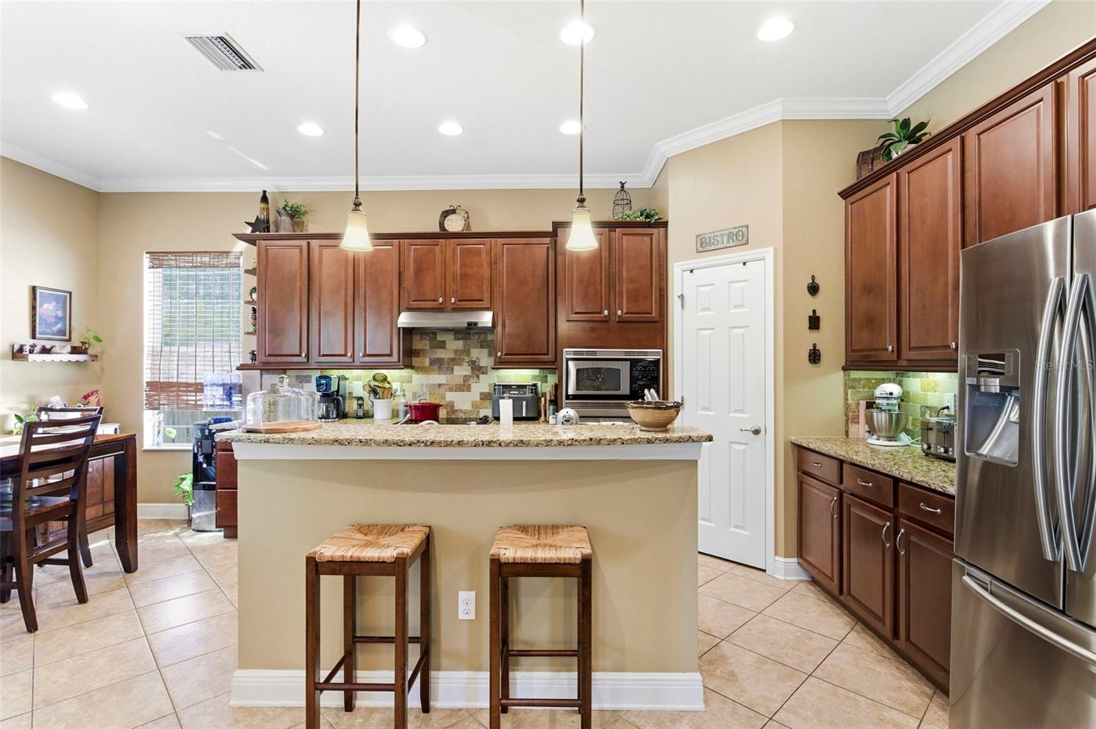 WATERS EDGE - Residential