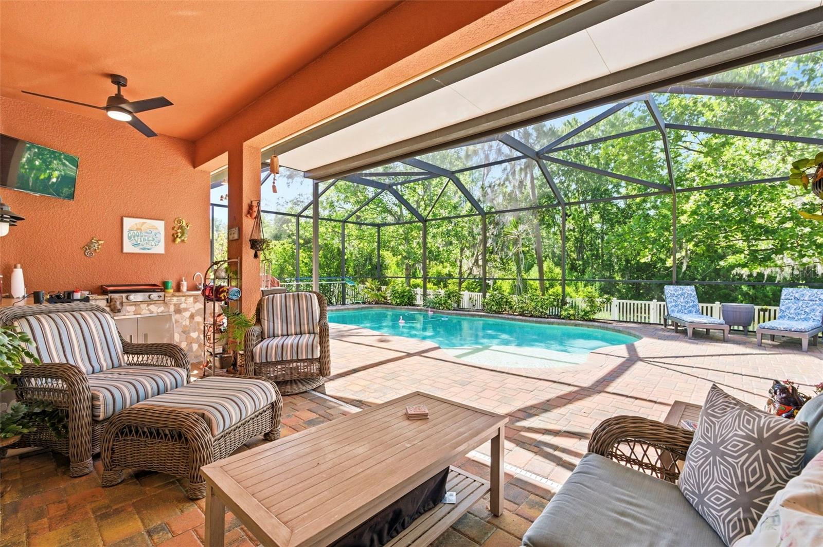 WATERS EDGE - Residential