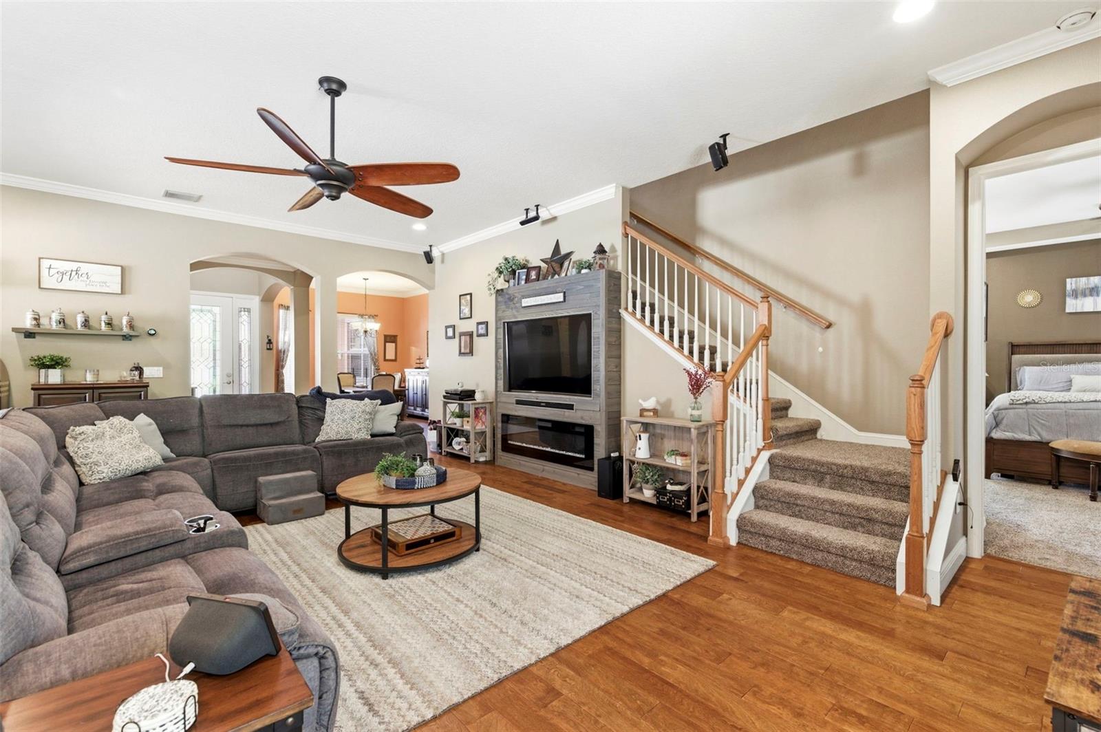 WATERS EDGE - Residential