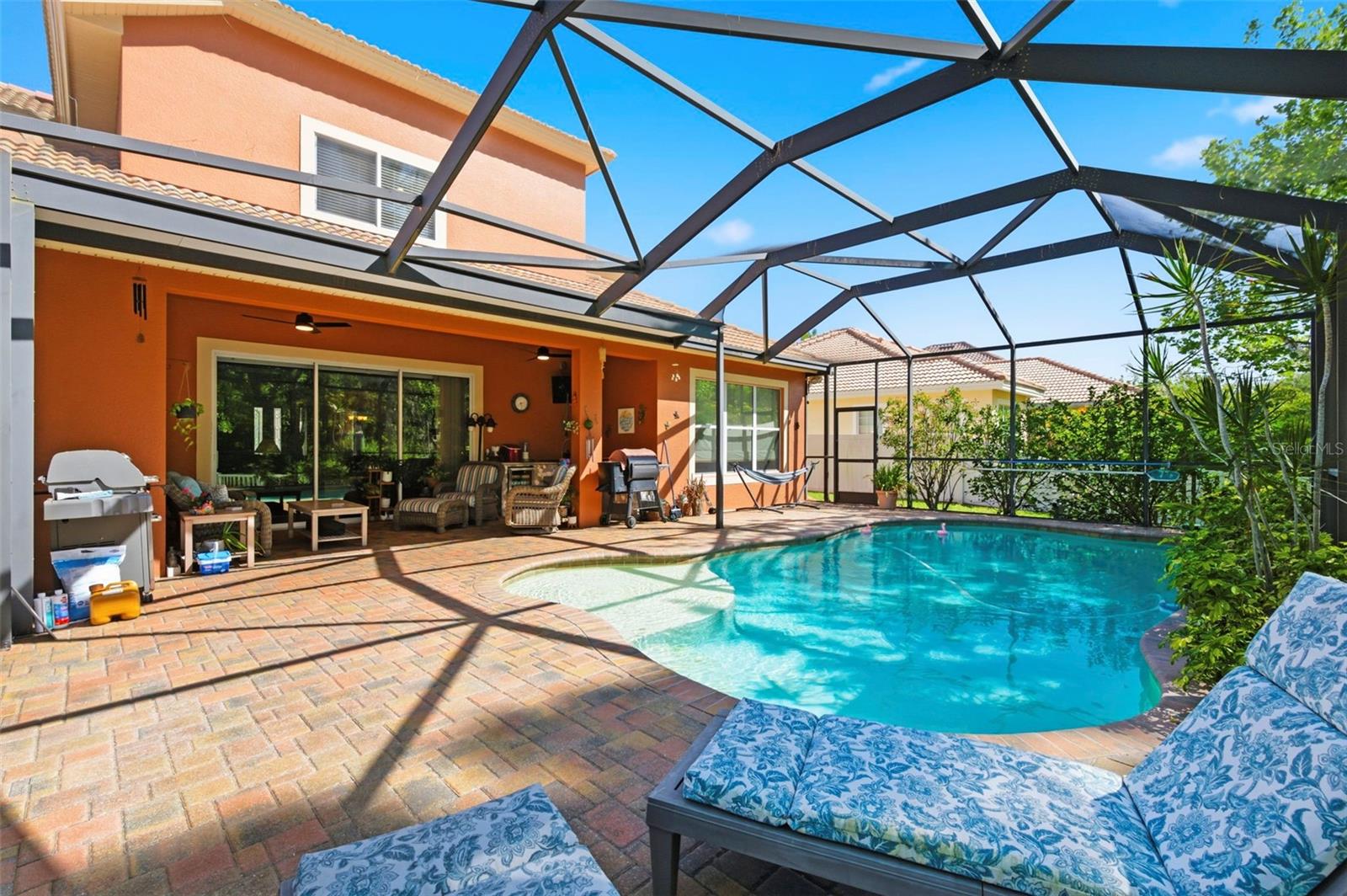 WATERS EDGE - Residential