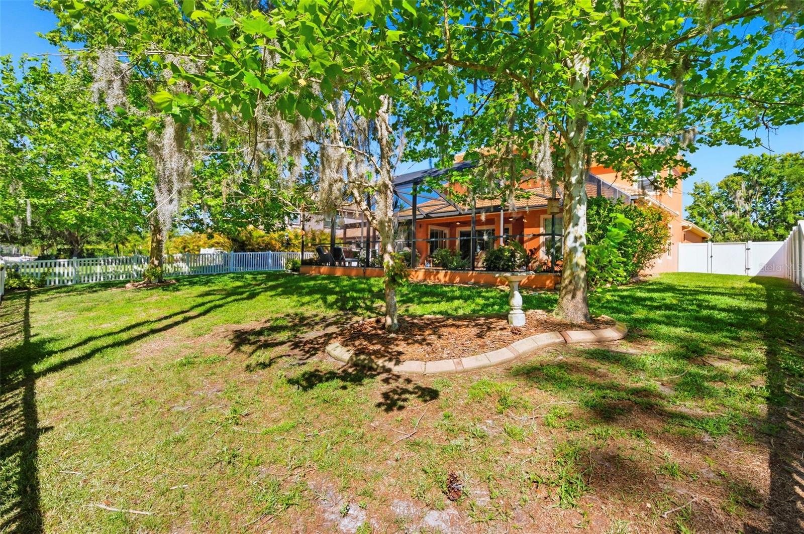 WATERS EDGE - Residential