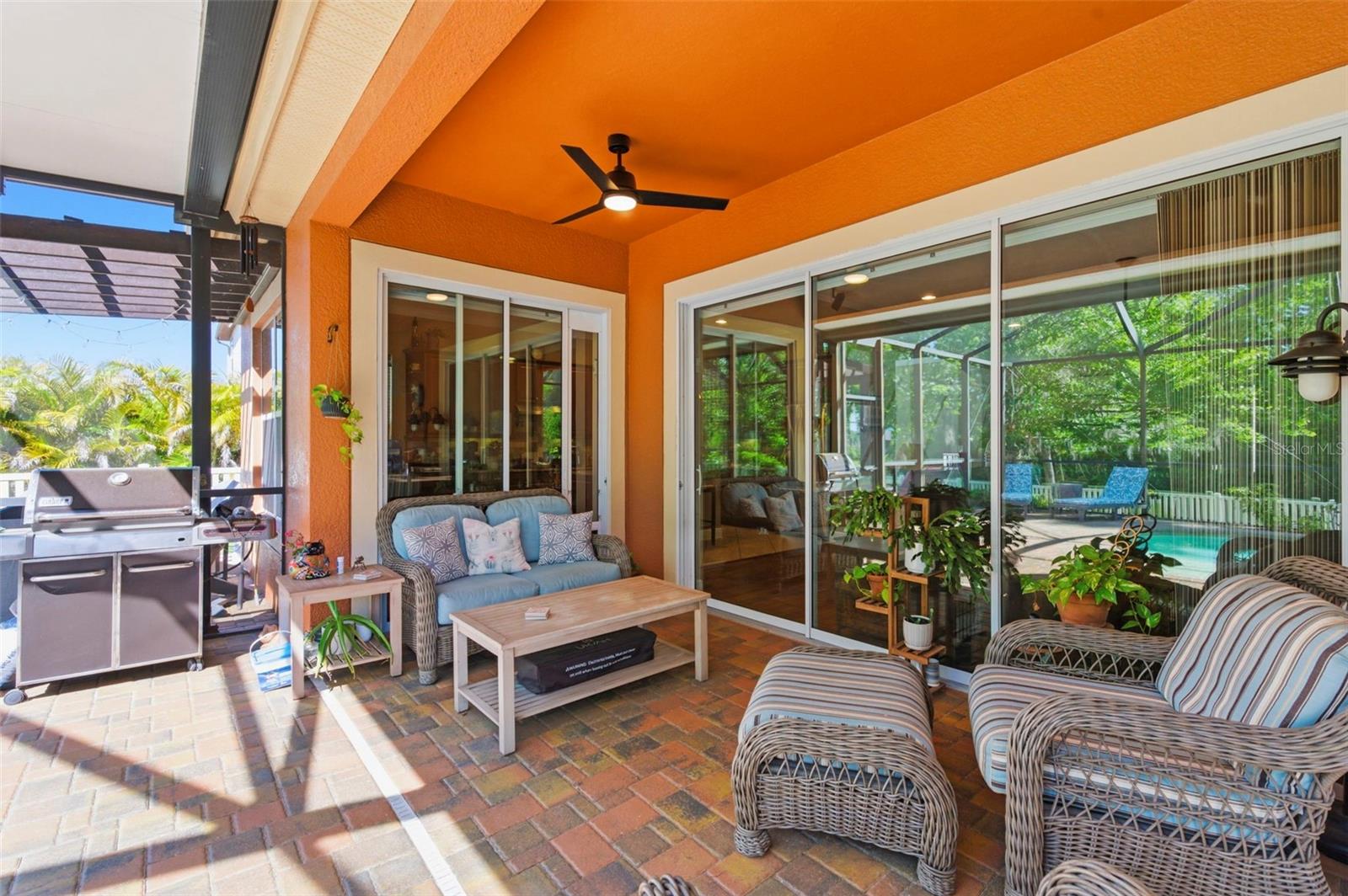 WATERS EDGE - Residential