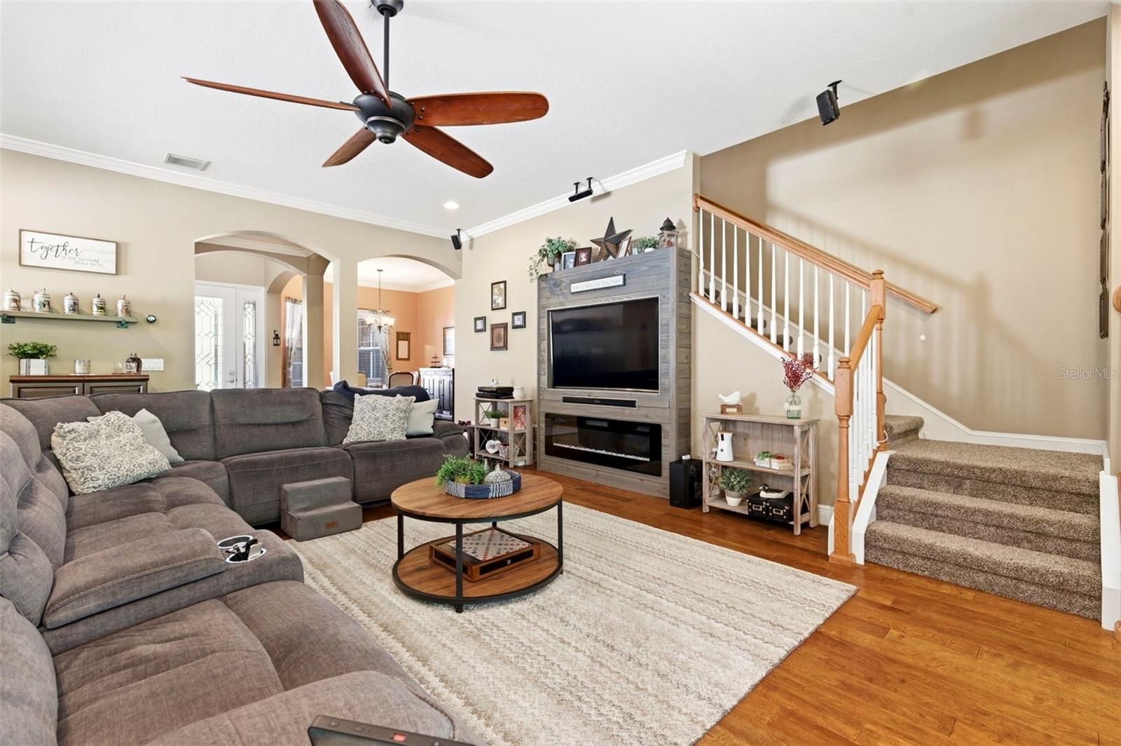 WATERS EDGE - Residential