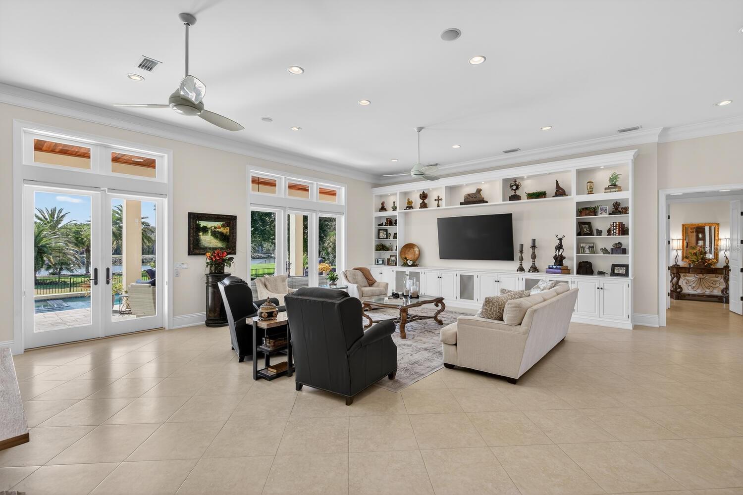 ISLAND ESTATES SUB - Residential