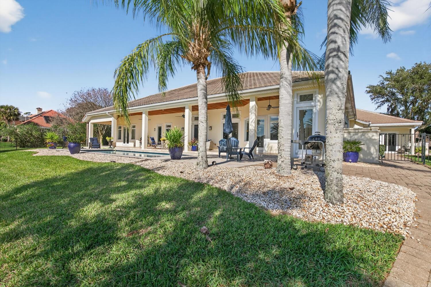 ISLAND ESTATES SUB - Residential