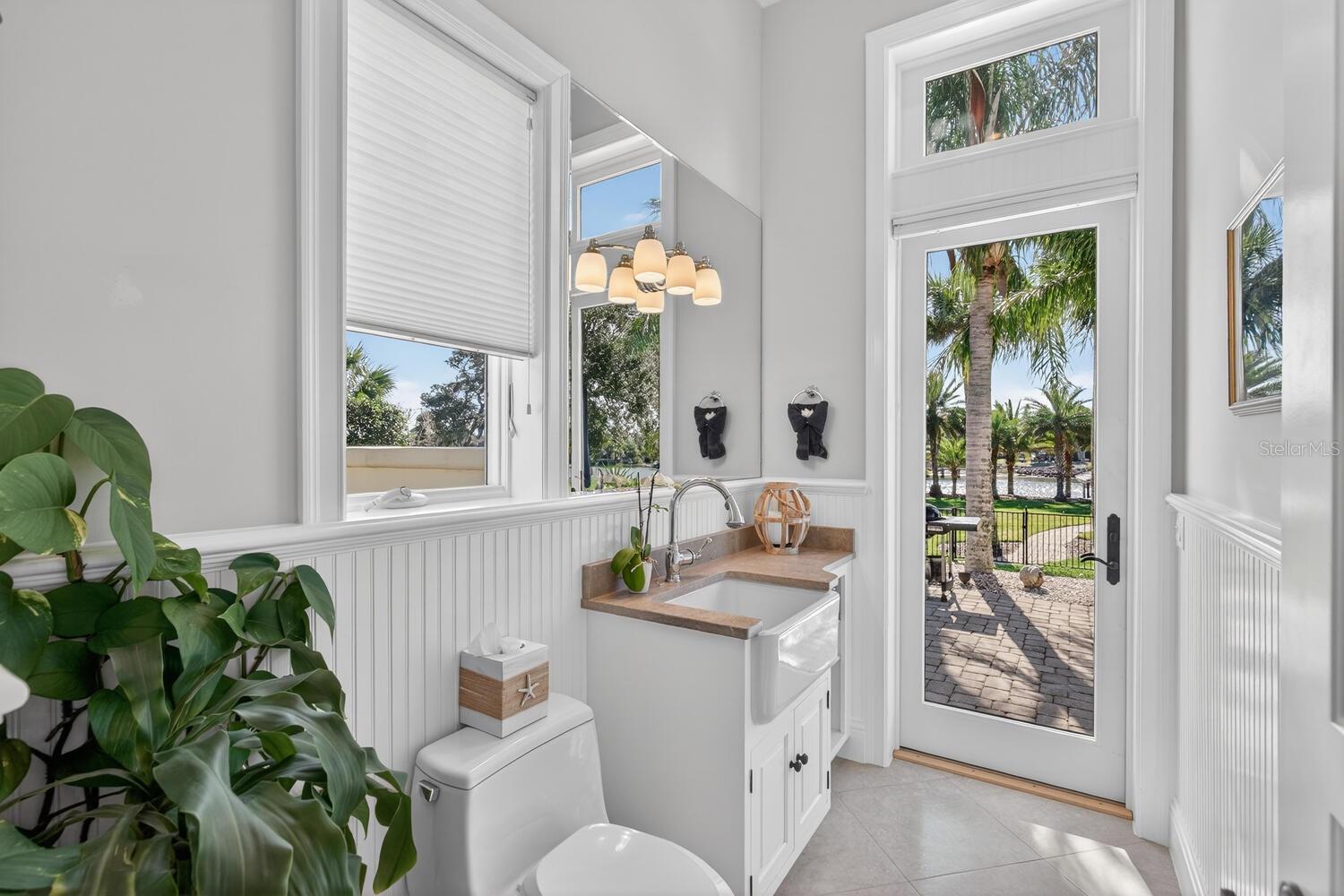 ISLAND ESTATES SUB - Residential