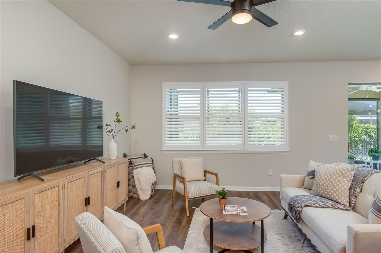 STONE CREEK - Residential