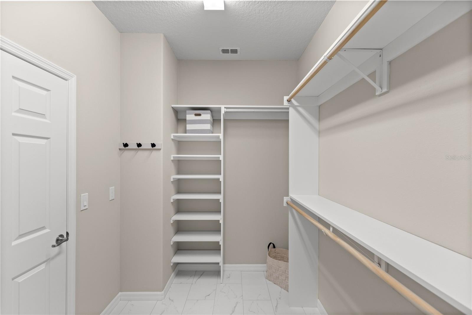 STONE CREEK - Residential