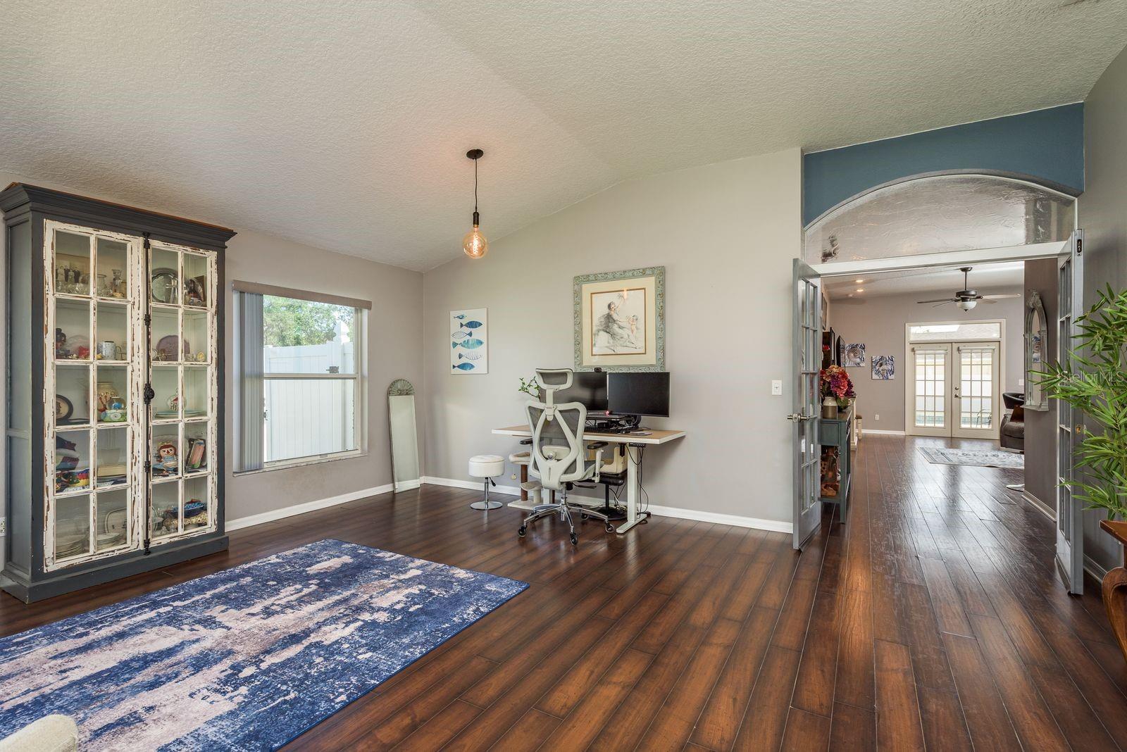 632 LAKE CYPRESS CIRCLE