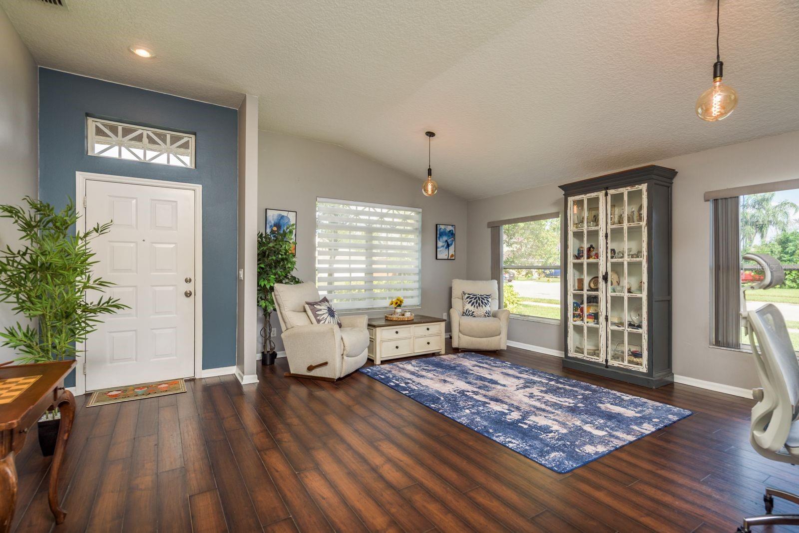 632 LAKE CYPRESS CIRCLE