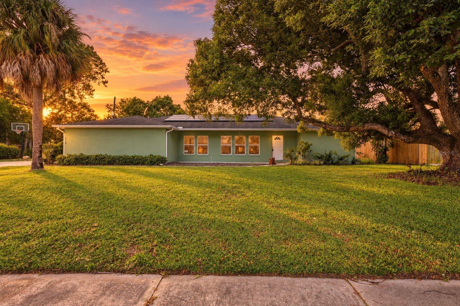 1250 PALOS VERDE DRIVE