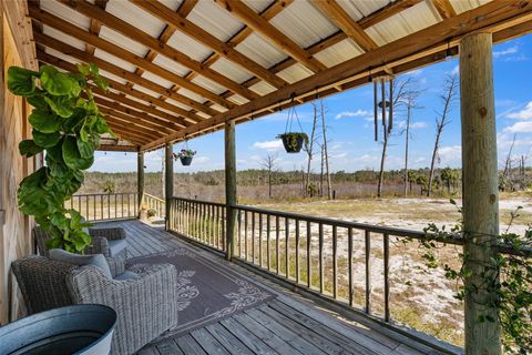 A home in CEDAR KEY