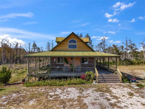 A home in CEDAR KEY