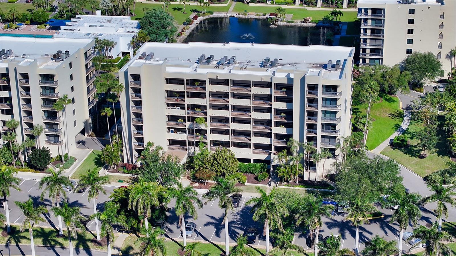 1095 GULF OF MEXICO DRIVE 104